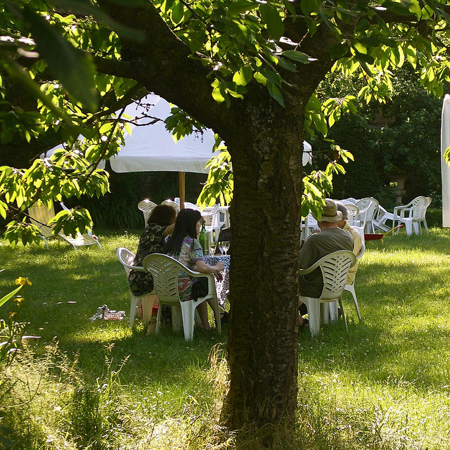 Sommerliches BBQ Picknick im Schlossgarten Zeilitzheim